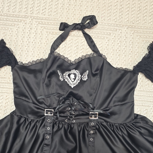 Black Gothic Lace Dress - Picture 2 of 14